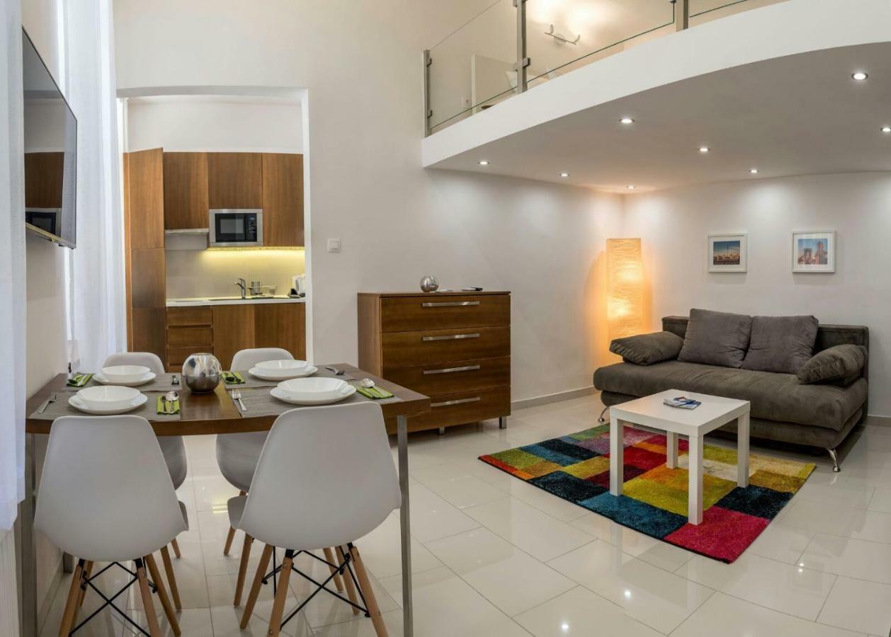 Prime Park Apartment Budapest Eksteriør billede