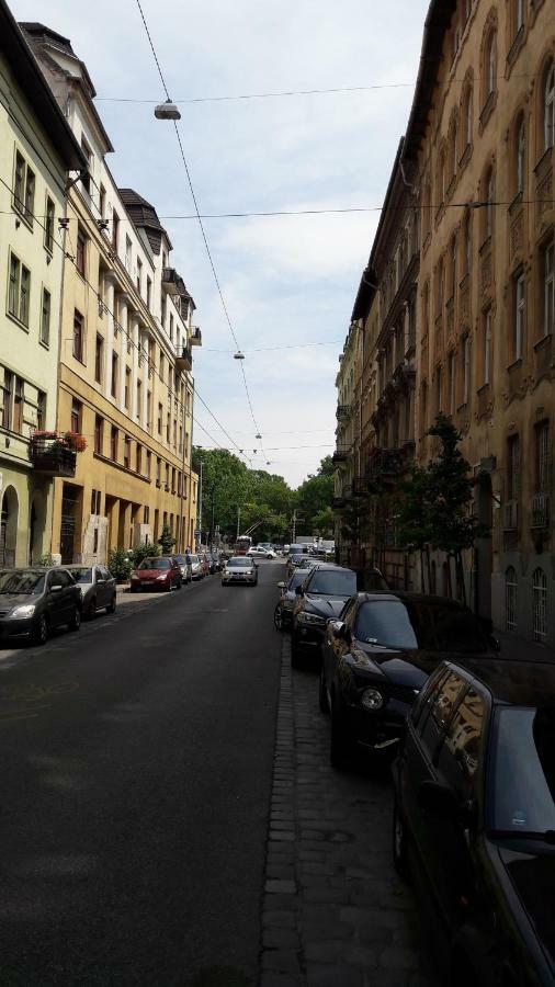 Prime Park Apartment Budapest Eksteriør billede